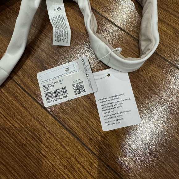 Lululemon sports bra - Picture 3 of 3